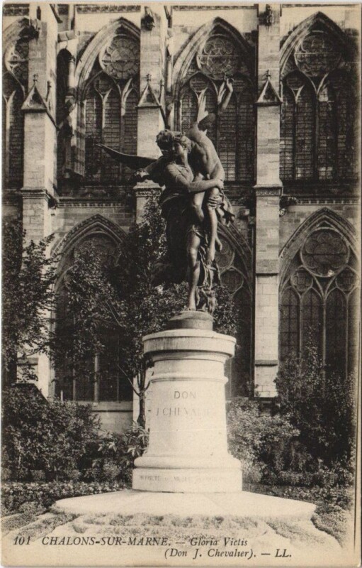 Carte postale ancienne Chalons-sur-Marne Gloria Victis