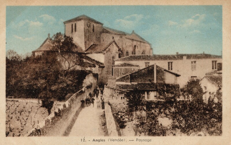 Carte postale ancienne Paysage à Angles