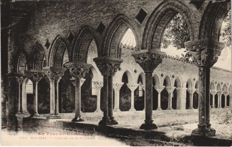 Carte postale ancienne Moissac Cloitre de Saint-Pierre France à Moissac