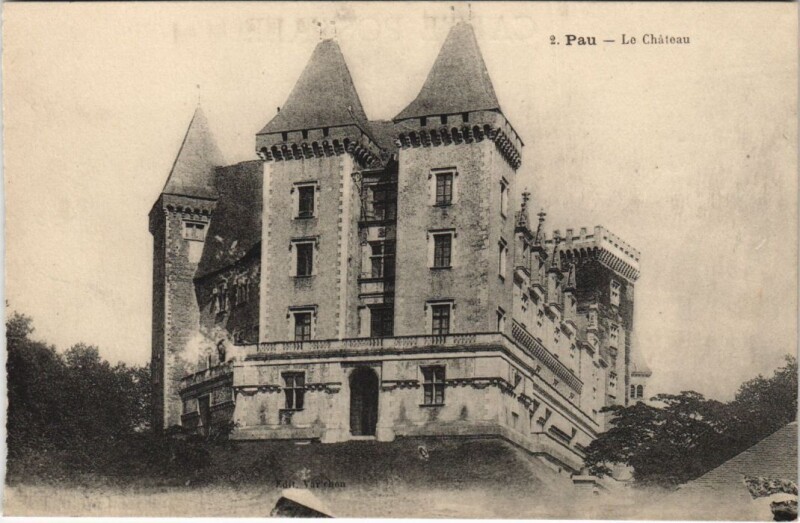Carte postale ancienne Pau - Le Chateau à Pau