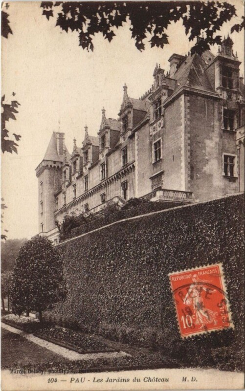 Carte postale ancienne Pau - Les Jardins du Chateau à Pau