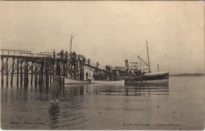 Carte postale ancienne Bassin d'Arcachon-Ponton Bélisaire à Arcachon