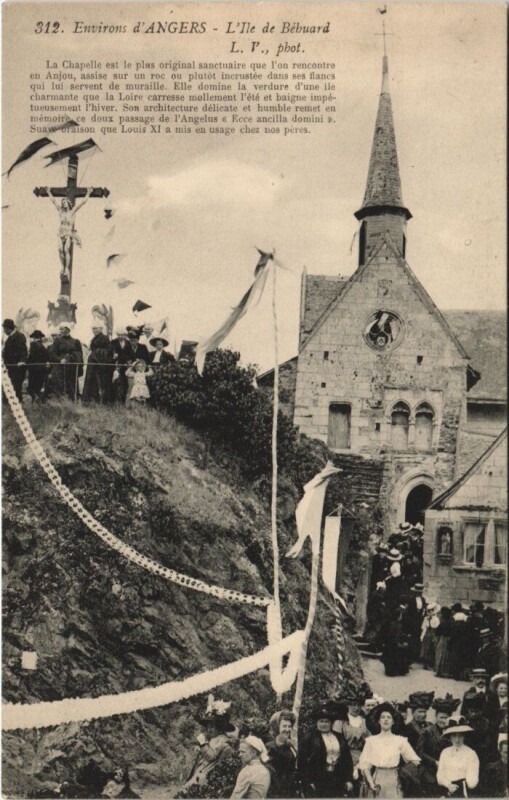Carte postale ancienne Env. d'Angers - L'Ile de Behuard à Angers