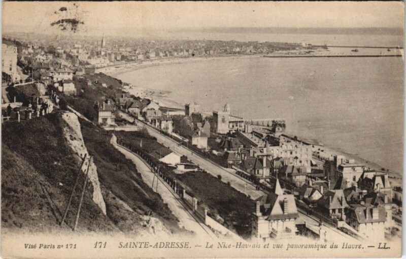 Carte postale ancienne Sainte-Adresse - Le Nice-Havrais et vue panoramique du Havre à Sainte-Adresse