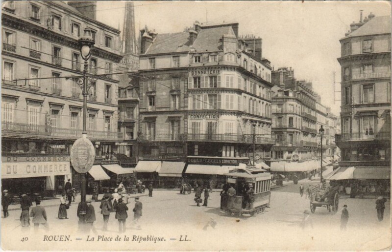 Carte postale ancienne Rouen La Place de la République à Rouen