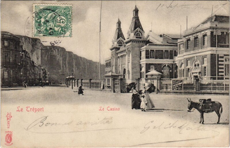 Carte postale ancienne Le Treport Le Casino