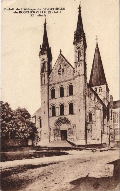 Carte postale ancienne Portail de l'Abbaye de Saint-Georges-de-Boscherville