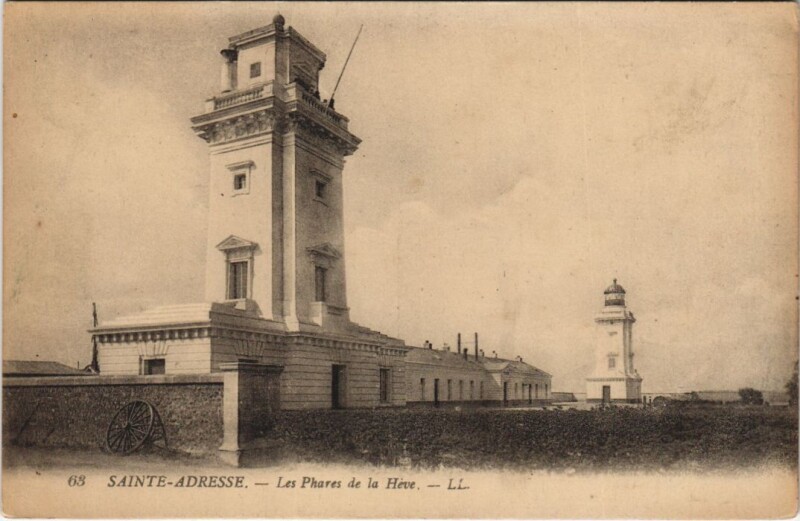 Carte postale ancienne Sainte-Adresse - Les Phares de la Heve à Sainte-Adresse