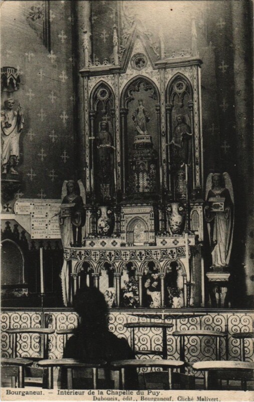 Carte postale ancienne Bourganeuf Interieur de la Chapelle du Puy France à Bourganeuf