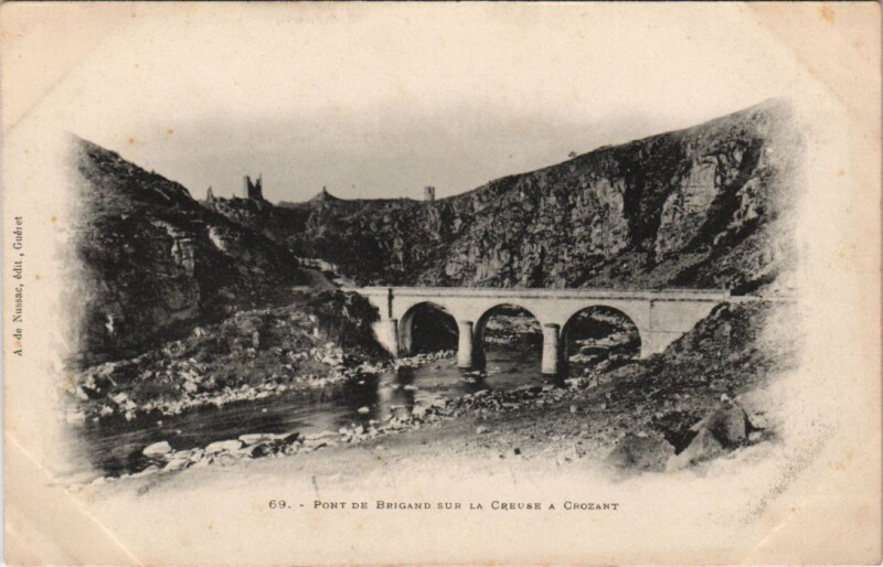 Carte postale ancienne Crozant Pont de Brigand s la Creuse France à Crozant