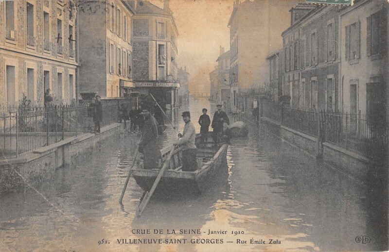 Carte postale ancienne Villeneuve Saint Georges - Rue Emile Zola à Villeneuve-Saint-Georges