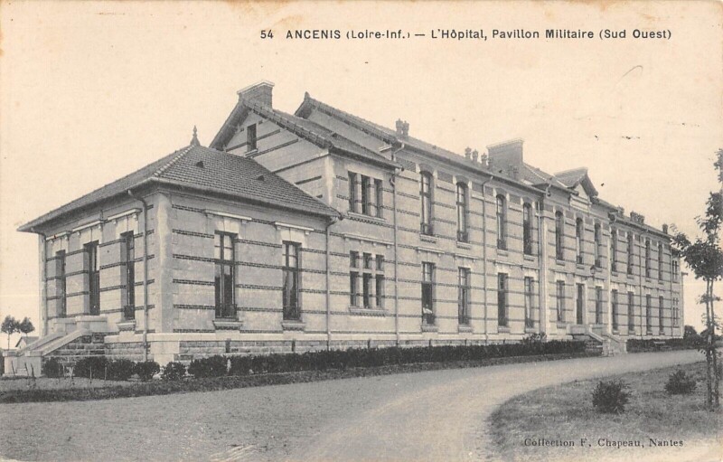 Carte postale ancienne Ancenis - L'Hopital - Pavillon Militaire - Sud Ouest