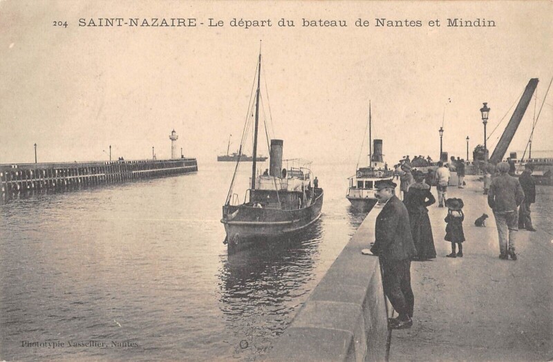 Carte postale ancienne Saint Nazaire - Le Depart Du Bateau De Nantes Et Mindin à Saint-Nazaire