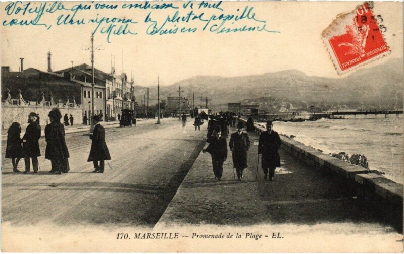 Carte postale ancienne Marseille - Promenade de la Plage à Marseille