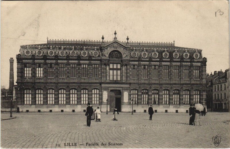 Carte postale ancienne Lille Faculté des Sciences à Lille