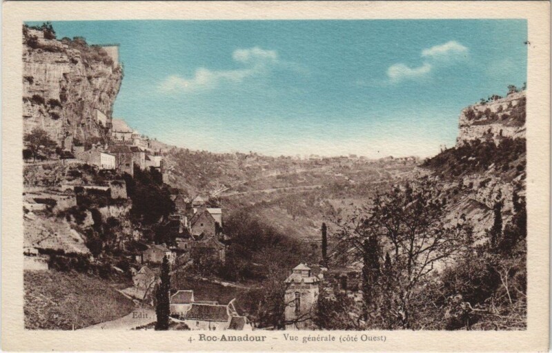 Carte postale ancienne Roc-Amadour - Vue generale (cote Quest)