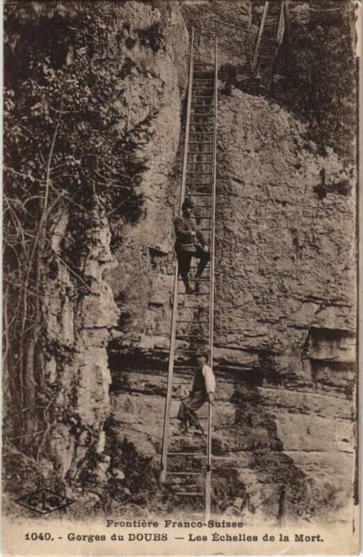 Carte postale ancienne Gorges du Doubs - Les Echelles de la Mort à Doubs