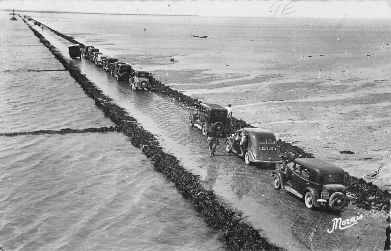 Carte postale ancienne Noirmoutier - Le Passage Du Goa
