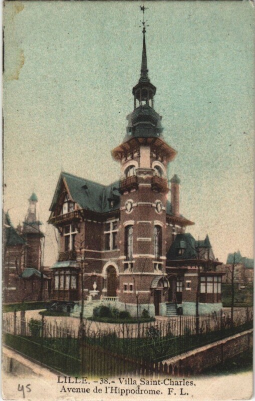 Carte postale ancienne Lille Villa Saint-Charles. Avenue de l'Hippodrome à Lille