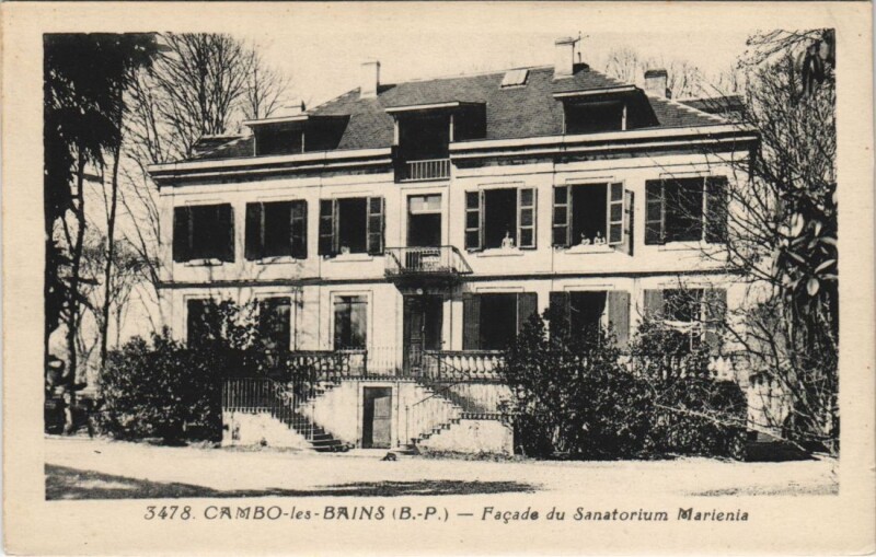 Carte postale ancienne Cambo les Bains Facade du Sanatorium Marienia France à Cambo-les-Bains