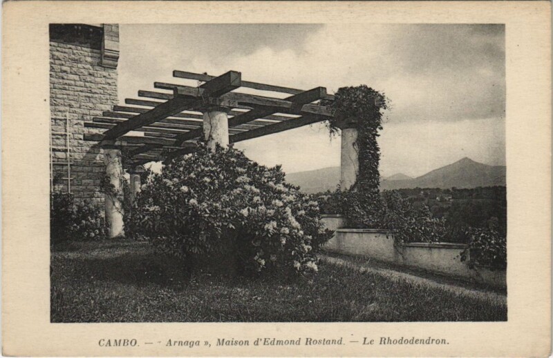 Carte postale ancienne Cambo les Bains Arnaga Maison d'Edmond Rostand France à Cambo-les-Bains
