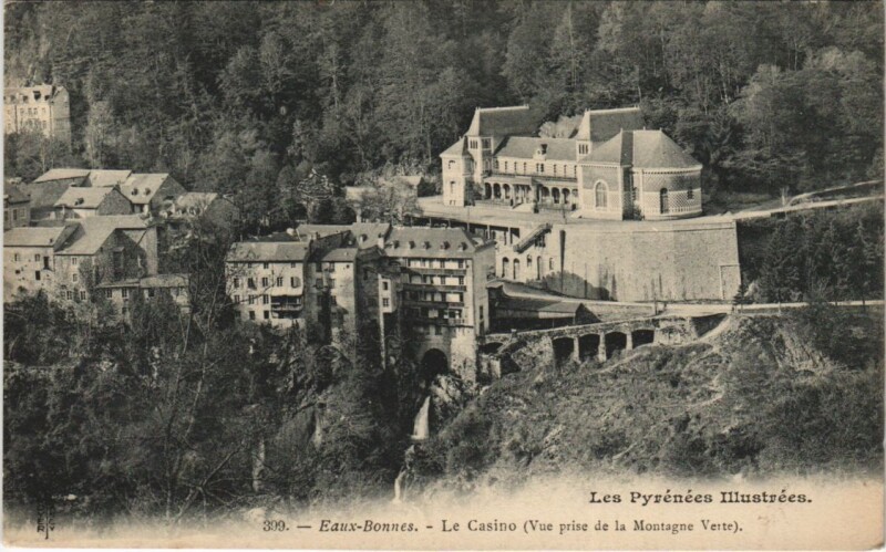 Carte postale ancienne Eaux Bonnes Le Casino France à Eaux-Bonnes