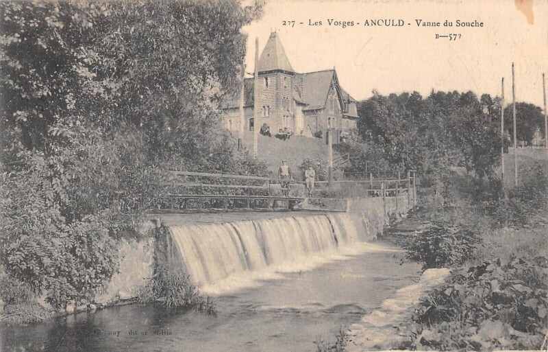 Carte postale ancienne Anould - Vanne Du Souche à Anould