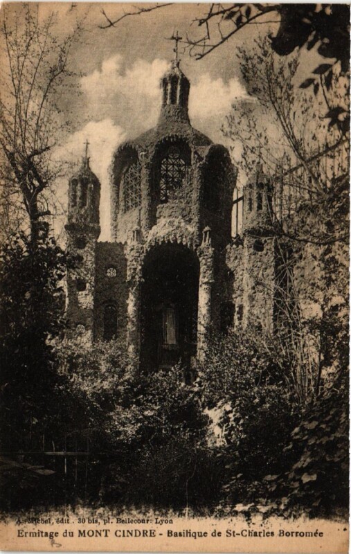 Carte postale ancienne Ermitage du Mont-Cindre - Basilique de Saint-Charles Borromée