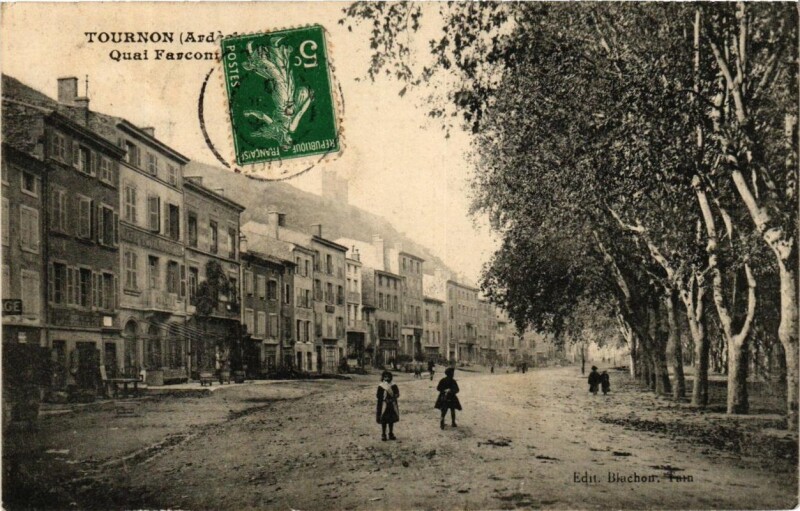 Carte postale ancienne Tournon Quai Farconnet