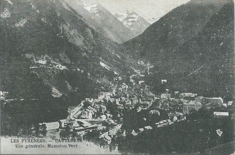 Carte postale ancienne Vue générale, Mamelon vert à Cauterets
