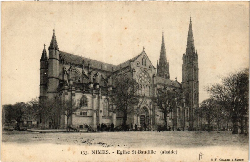 Carte postale ancienne Nimes - Eglise Saint-Baudille à Nîmes
