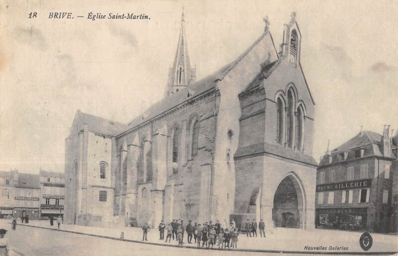 Carte postale ancienne Brive - Eglise Saint Martin