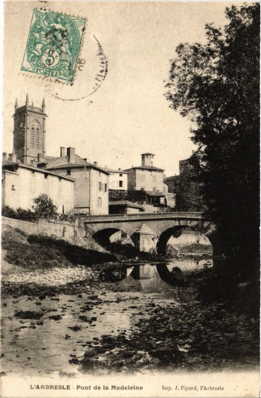Carte postale ancienne L'Arbresle - Pont de la Madeleine à L'Arbresle