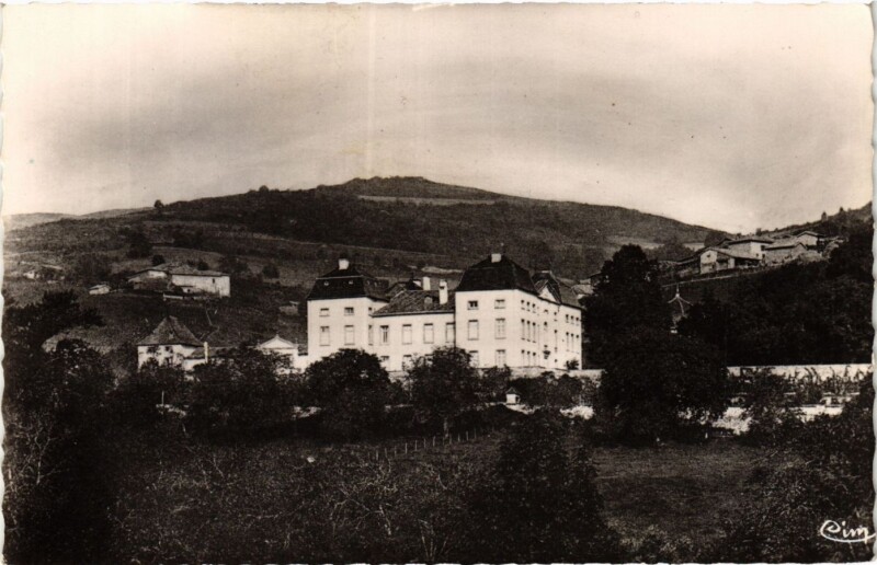 Carte postale ancienne Jullie - Chateau de la Roche à Jullié