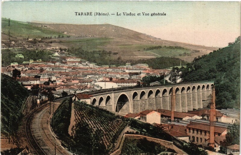 Carte postale ancienne Tarare - Le Viaduc et Vue générale à Tarare