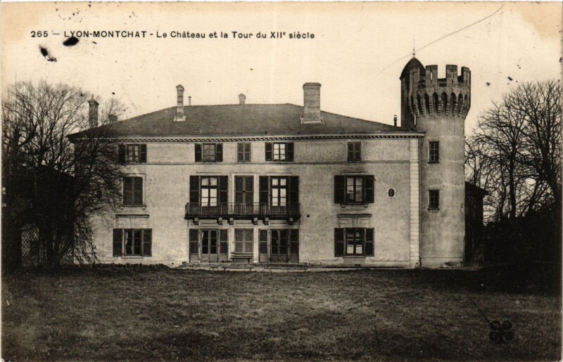Carte postale ancienne Lyon-Montchat - Le Chateau et la Tour du