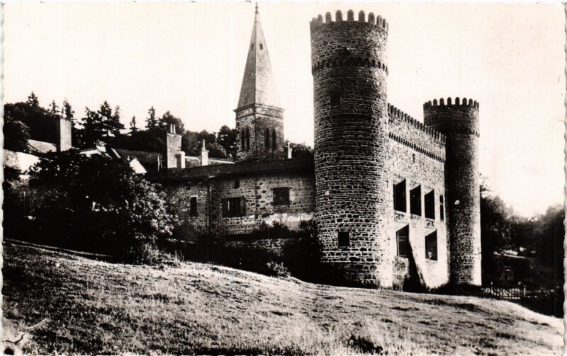 Carte postale ancienne Chateau de Saint-Bonnet-le-Froid