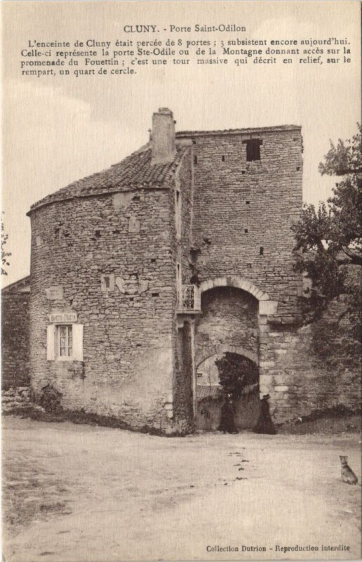 Carte postale ancienne Cluny Porte Saint-Odilon France à Cluny