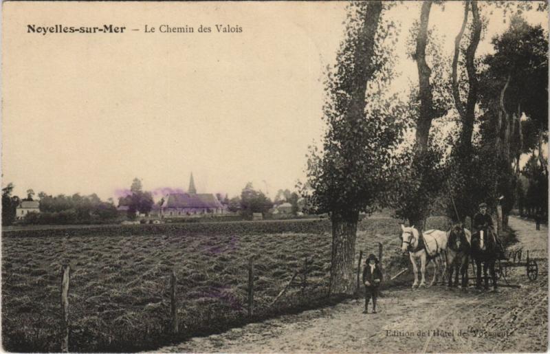 Carte postale ancienne Noyelles-Sur-Mer Chemin ds Valois à Noyelles-sur-Mer