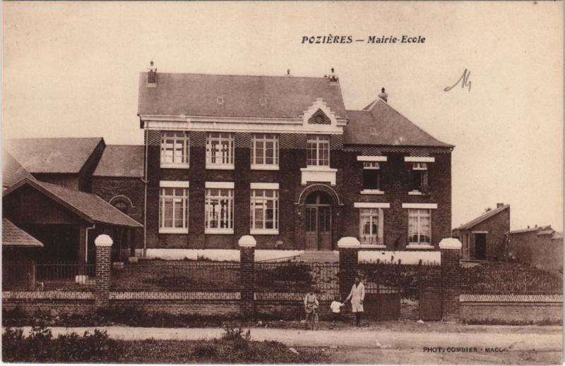 Carte postale ancienne Pozieres marie Ecole