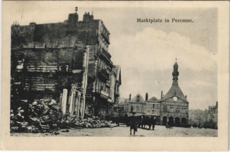 Carte postale ancienne Peronne Marktplatz Place du Marché