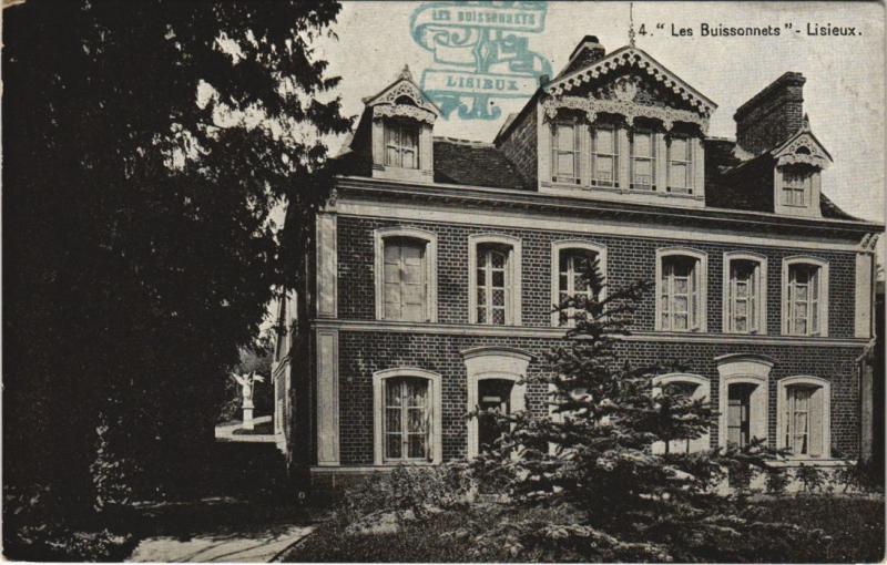 Carte postale ancienne Lisieux Les Buissonnets à Lisieux