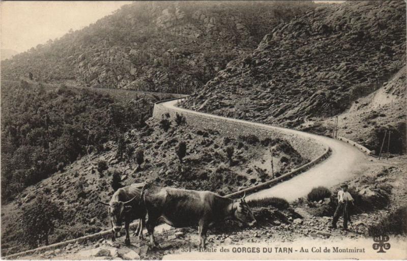 Carte postale ancienne Gorges du Tarn Au Col de Montmirat France