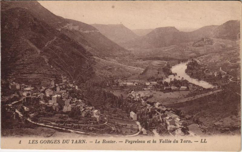 Carte postale ancienne Le Rozier Peyreleau et la Vallee du Tarn France au Rozier