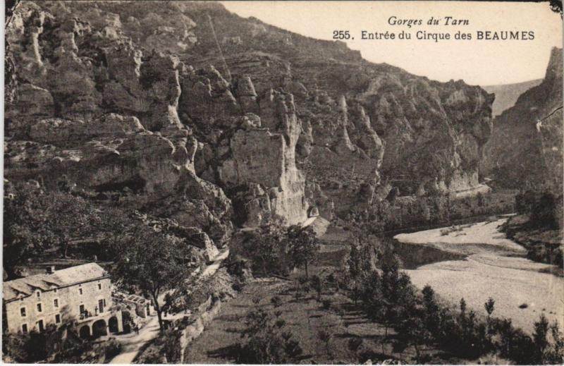 Carte postale ancienne Gorges du Tarn Entree du Cirque des Beaumes France