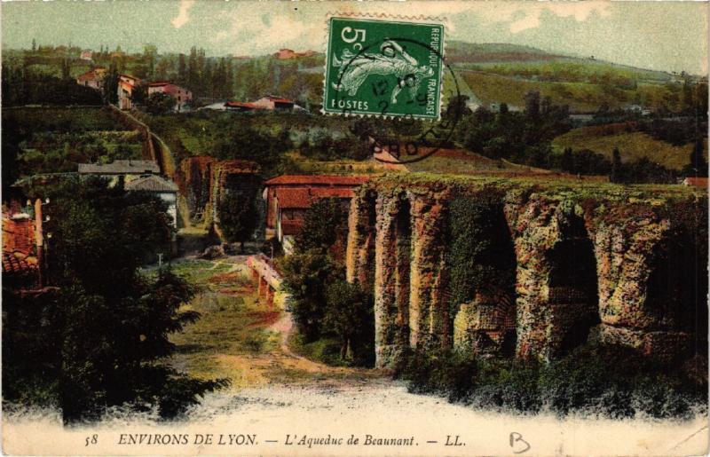 Carte postale ancienne Env. de Lyon L'Acqueduc de Beaunant