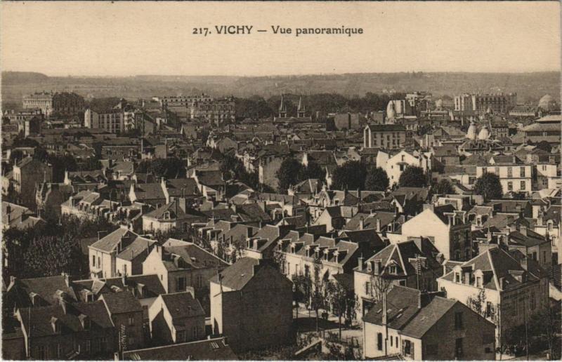 Carte postale ancienne Vichy vue panoramique à Vichy
