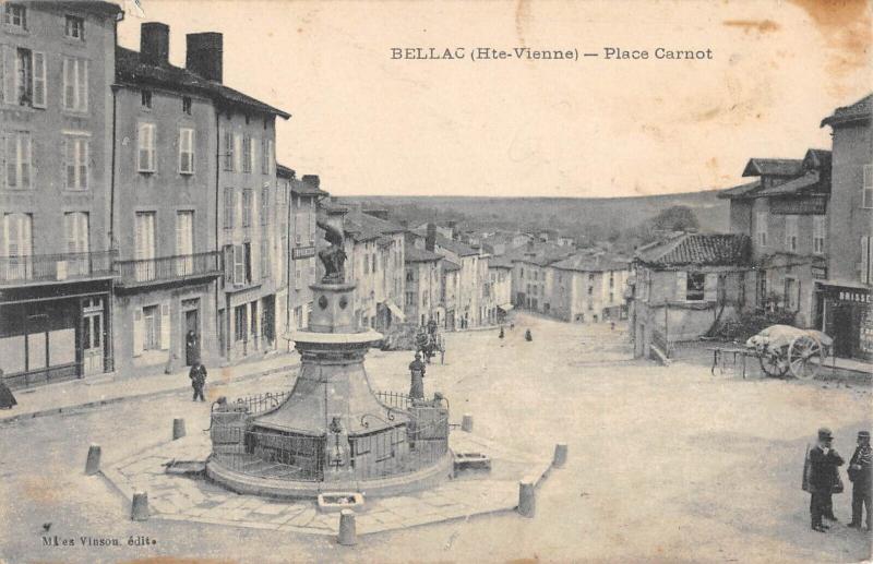 Carte postale ancienne Bellac - Place Carnot à Bellac