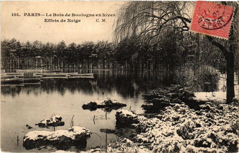 Carte postale ancienne Le Bois de Boulogne en hiver - Effets de Neige à Paris 16e