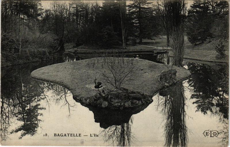 Carte postale ancienne Bagatelle - L'Ile à Paris